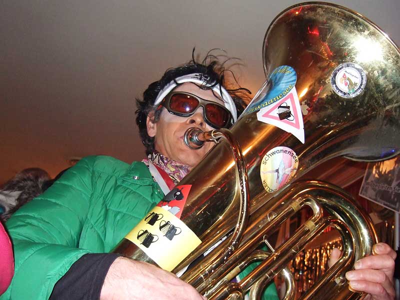 tuba