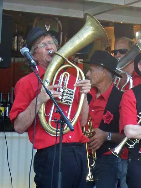 buvette 8, © monica buvette 8